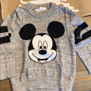 Gap Mickey Mouse sweater size 3 years